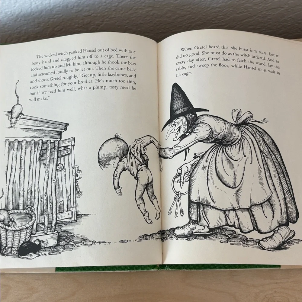 VINTAGE Nibble Nibble Mousekin Children’s Hardcover Book Fairytale